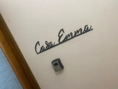 Certificato, attestato, insegna o altro documento esposto da Cà d'u Bassan