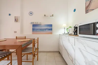 Cucina o angolo cottura di Casa Nucci - Free WIFI - 100mt from the beach