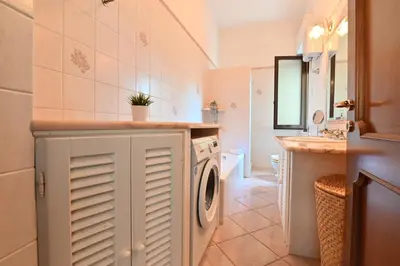 Bagno di IzzHome BiHappy
