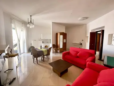 Area soggiorno di MIA - Big apartment in the city center