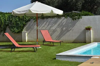 Piscina di Ruja o nelle vicinanze