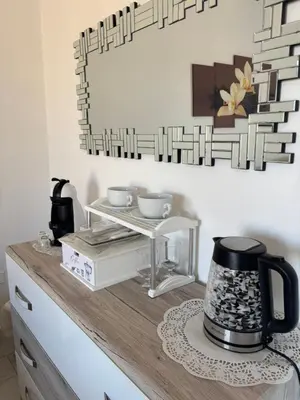Set per la preparazione di tè e caffè presso Vanilla Rooms