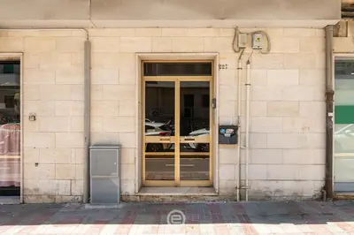 Facciata o entrata di Casa Elvira