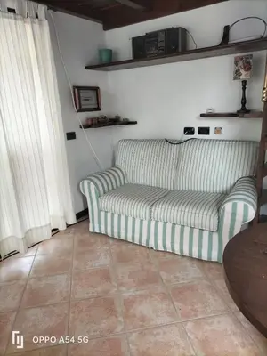 Area soggiorno di casa relax a chia