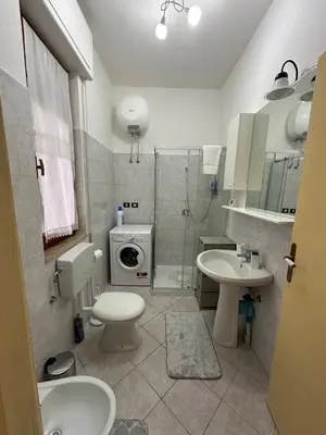 Bagno di Appartamento con patio