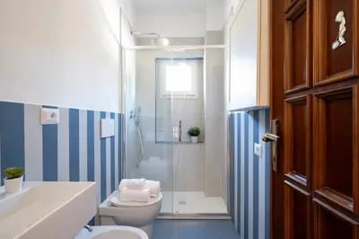 Bagno di 5' from the Sea, Villa with Large Garden and BBQ