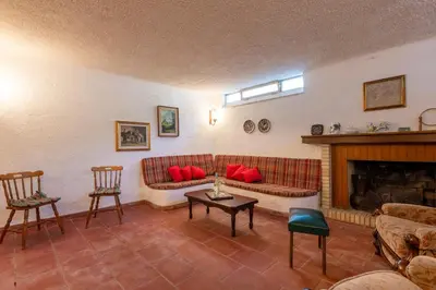 Area soggiorno di 5' from the Sea, Villa with Large Garden and BBQ