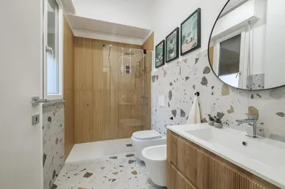 Bagno di Casa Cate - Modern Apt - Historic Centre Apartment