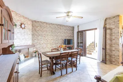 TV o dispositivi per l'intrattenimento presso [Costa Verde - Panoramic Stay] Terrace Wifi BBQ AC