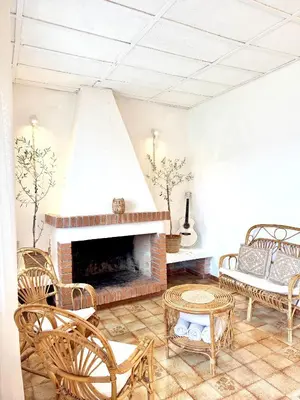 Area soggiorno di Kalma - Beachfront Slow Life at Fisherman Village