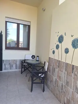 Area soggiorno di Little Suite Kaidi