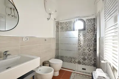 Bagno di Giardino Vista Mare