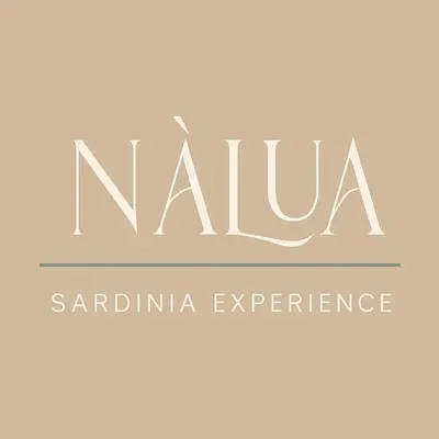 Certificato, attestato, insegna o altro documento esposto da Nàlua Sardinia Experience