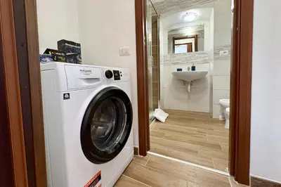 Bagno di Studio privato Oristano piazza Roma