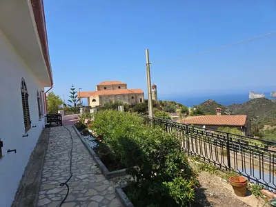 Paesaggio naturale nelle vicinanze della casa vacanze