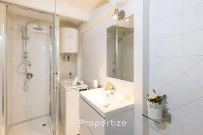 Bagno di The White Loft by Propertize