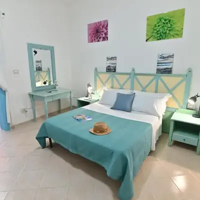 IzzHome Sea Style Apartment