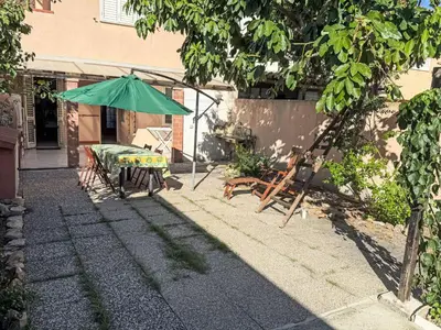 Giardino di Holiday Home Is Argiolas by Interhome