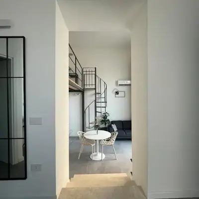 Lux Loft- Downtown Gem