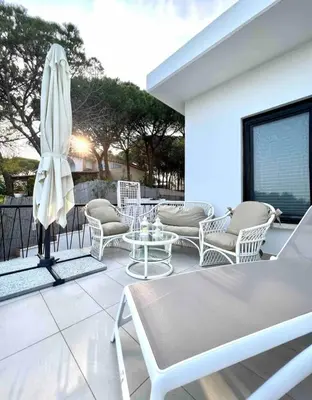 Balcone o terrazza di Maestrale Apartment, Rosa dei Venti, Perla Marina
