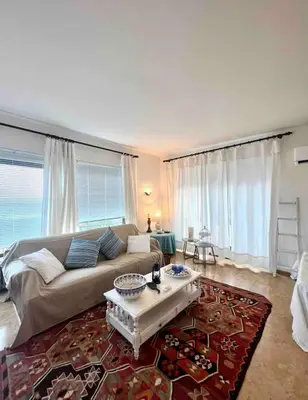 Area soggiorno di Maestrale Apartment, Rosa dei Venti, Perla Marina