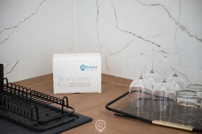 Certificato, attestato, insegna o altro documento esposto da Stylish Terrace Apartment