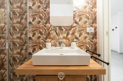 Bagno di Bright Trieste Terrace Studio
