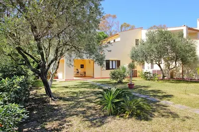 Giardino di Apartment on Costa Rei near White Beaches