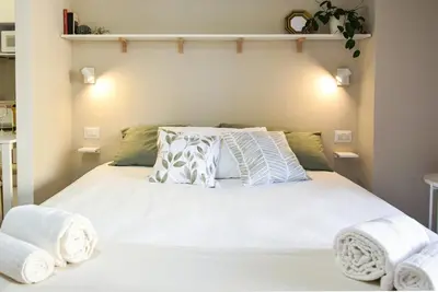 Letto o letti in una camera di Poetto Studio, Private Parking, SmartTV, Park View