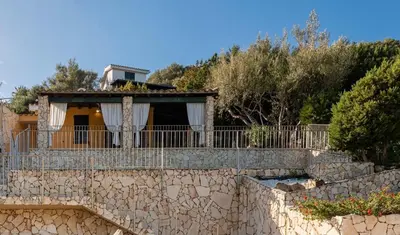 Edificio in cui si trova la villa