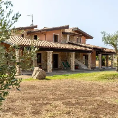 Villa Maila