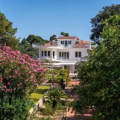 Villa Bianca con accesso diretto alla spiaggia