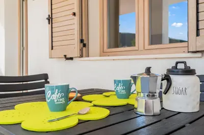 Set per la preparazione di tè e caffè presso Villa Bianca