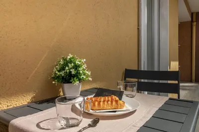 Cibo presso l'appartamento o nelle vicinanze