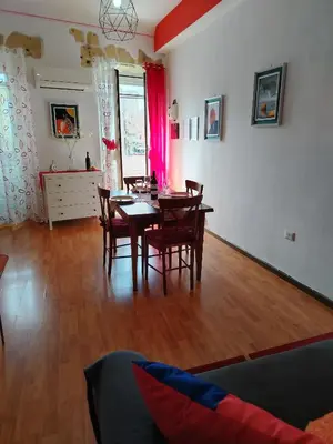 Planimetria di Yenne Home