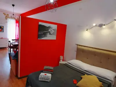 Planimetria di Yenne Home