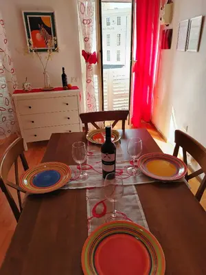 Planimetria di Yenne Home