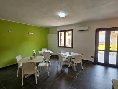 Area soggiorno di White Lion SURF & MINE GUESTHOUSE