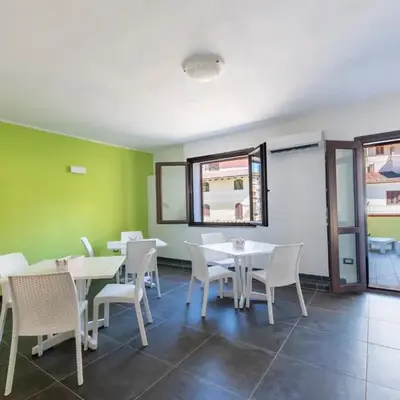 White Lion SURF & MINE GUESTHOUSE