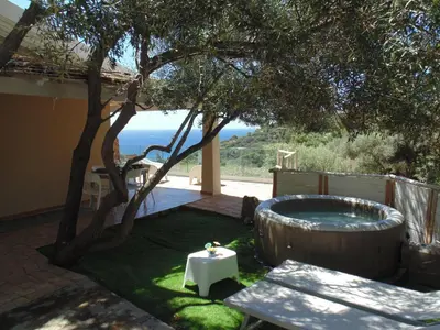Paesaggio naturale nelle vicinanze della casa vacanze