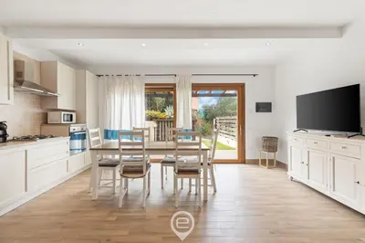 Cucina o angolo cottura di Garden Delight House