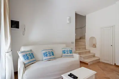 Planimetria di Villa Calicanto in esclusiva