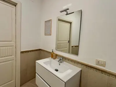 Bagno di Cagliari Downtown - Piazza Martiri suite