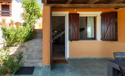 Balcone o terrazza di 600m from the beach - Garden and Sea View
