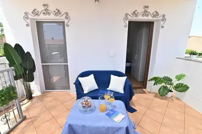 Balcone o terrazza di IzzHome Sea Style Room