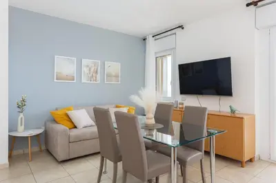 TV o dispositivi per l'intrattenimento presso Unicorn House - Stunning sea view with pool