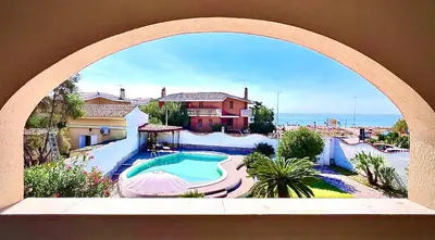 Piscina di Villa Anna o nelle vicinanze