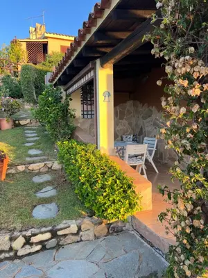 Giardino di Casa Paradiso - Seaview & short walk to beach