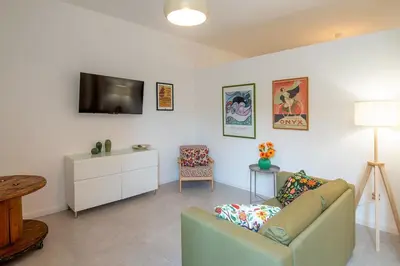 TV o dispositivi per l'intrattenimento presso MagliaNeraApartment