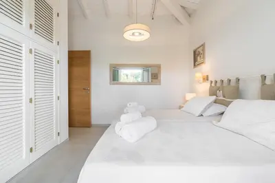Letto o letti in una camera di Lux Villa Fiorenza, 250 m to beach SouthSardiniaHolidays